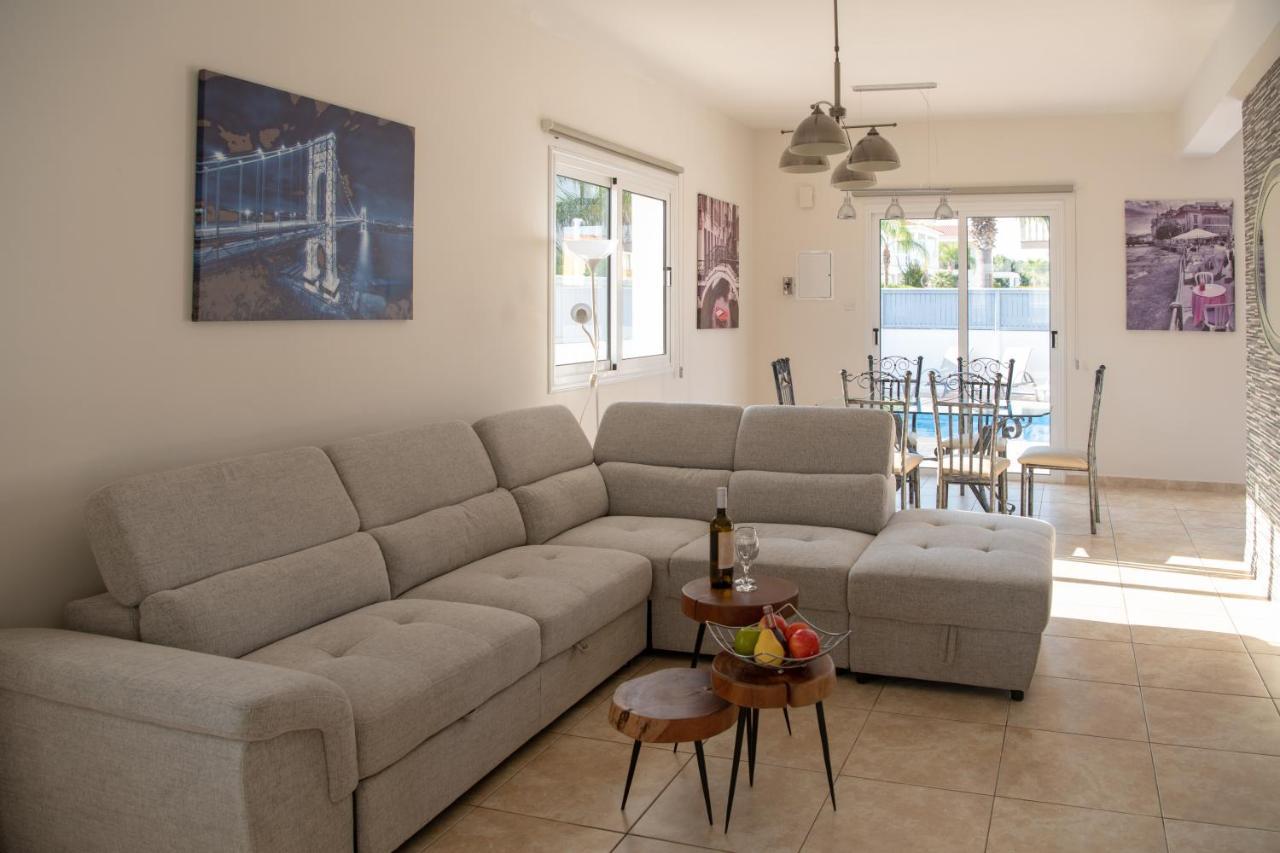 Villa Ruby Nissi Beach Aya Napa Dış mekan fotoğraf